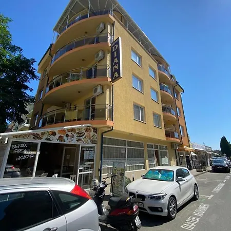 ホテル Family Diana 2*