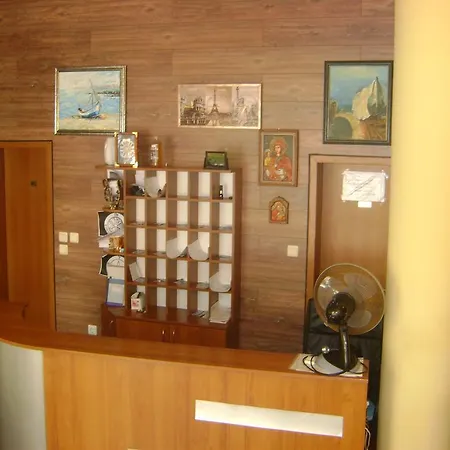 ホテル Family Diana ポモリエ