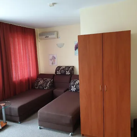 Family Diana 2* Pomorie