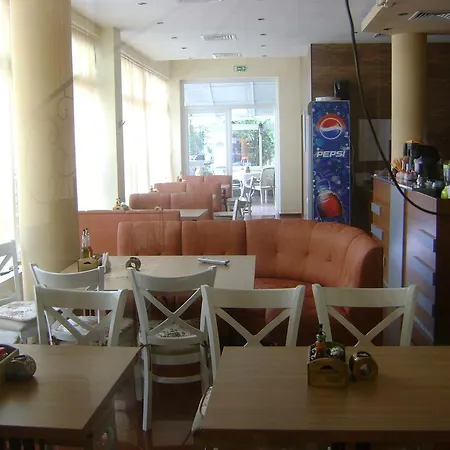 Hotel Family Diana 2*