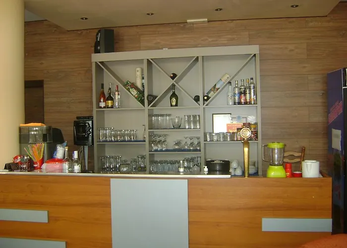 Отель Family Diana